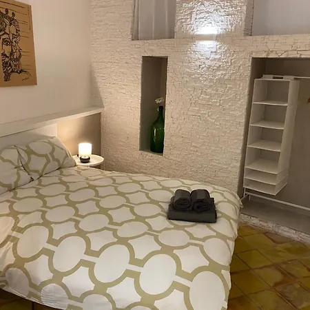 Evviva La Sicilia 公寓 *